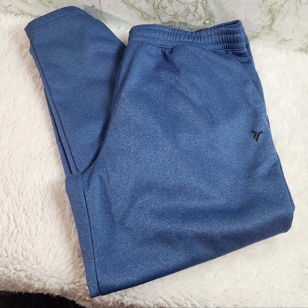 Old Navy Active Go-Dry Tapered Leg Sweatpants